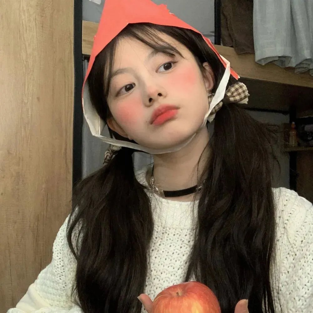 穿成恶毒女配后被男主们偷听心声